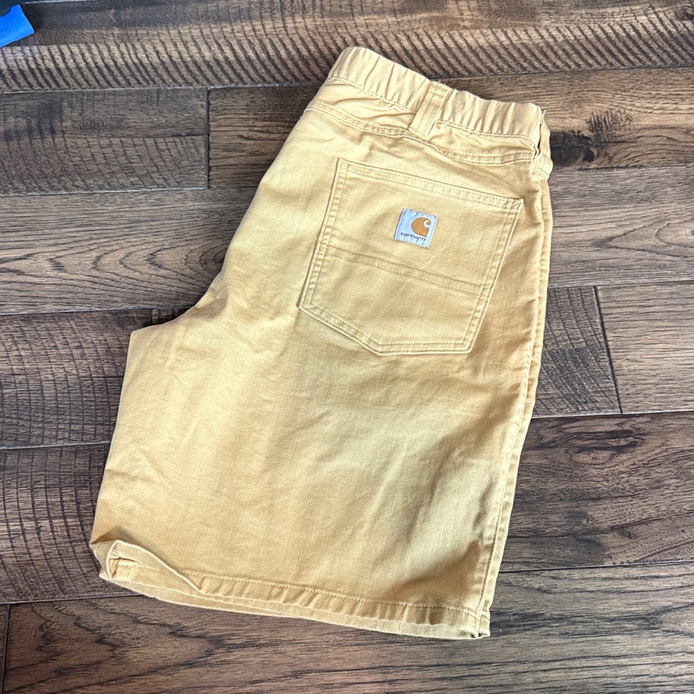Carhartt Men's NWT Force Relaxed Fit Short,‎ mustard 36